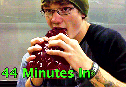 nightmareloki:  ladrats: {Michael eats the 5lb Gummy Bear Challenge}  Oh my god