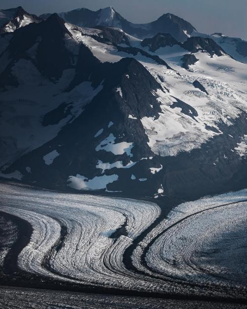 oneshotolive:  River of Ice, Colony Glacier, AK [OC] 1440 x 1799 📷: PSeibertPhoto 