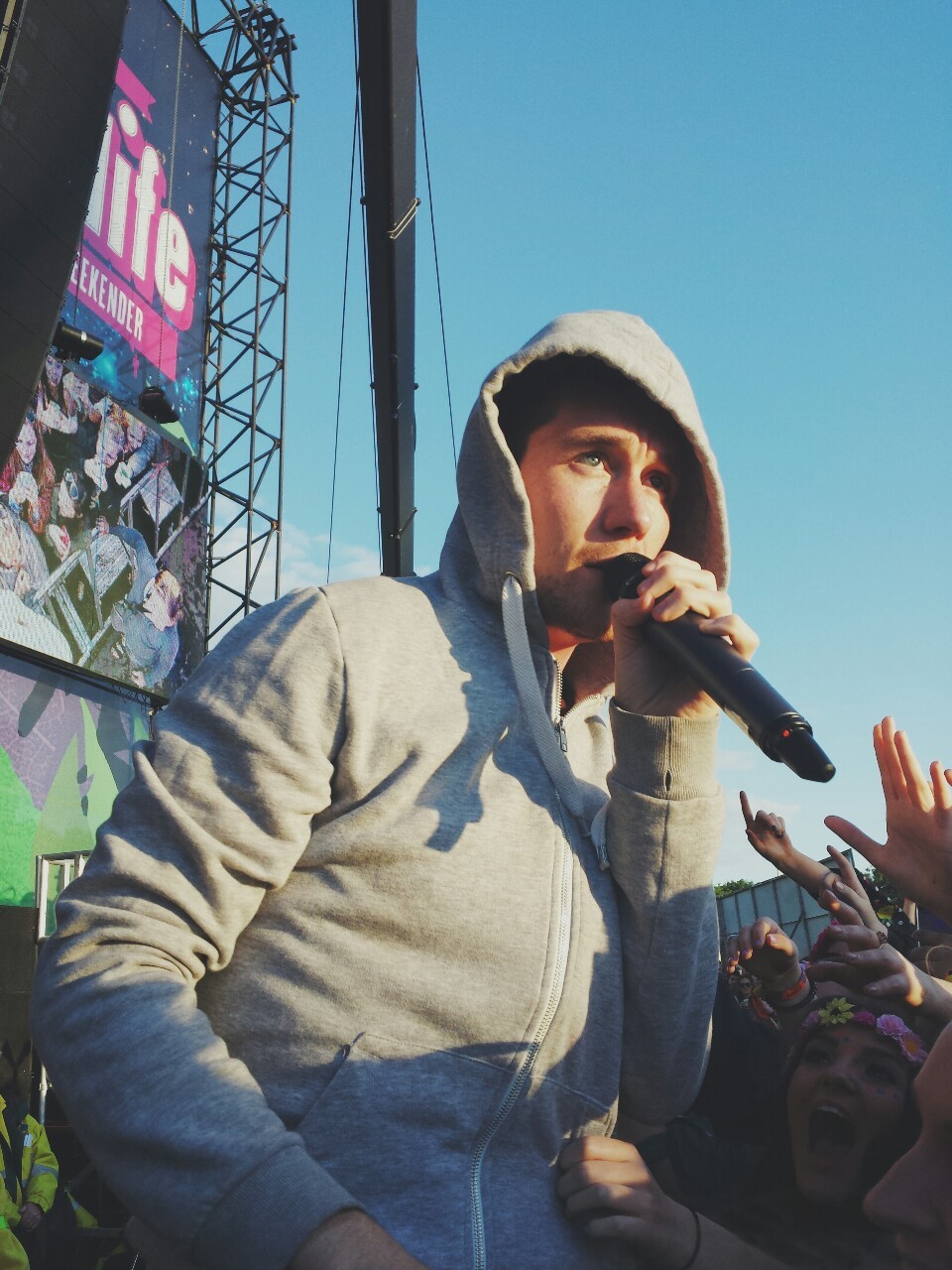 bastilleismybeatingheart:  shanhulley:  Bastille at Parklife  OHAIFAHEADLASFAKISH
