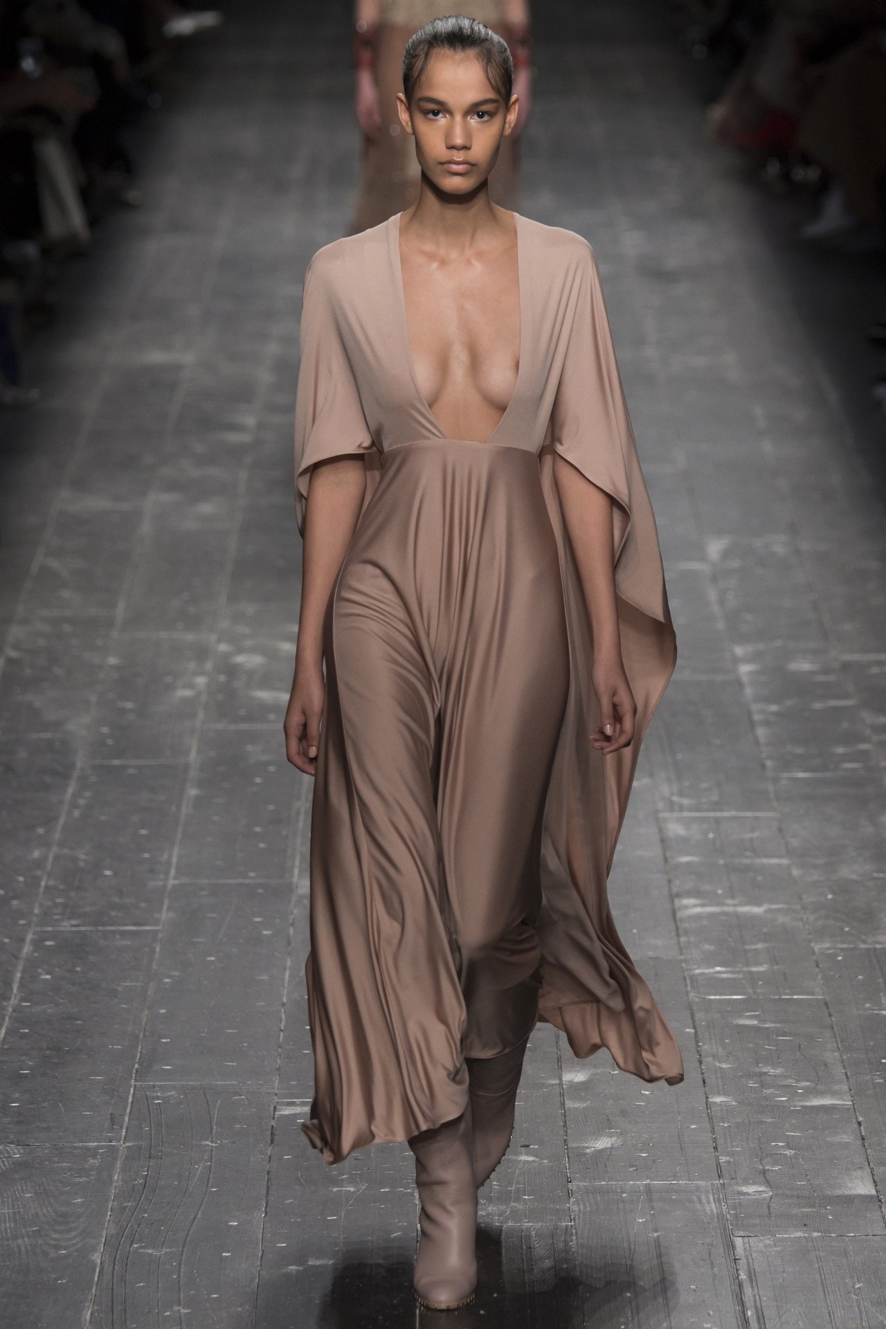 552:  Shelby HayesValentino Fall 2016