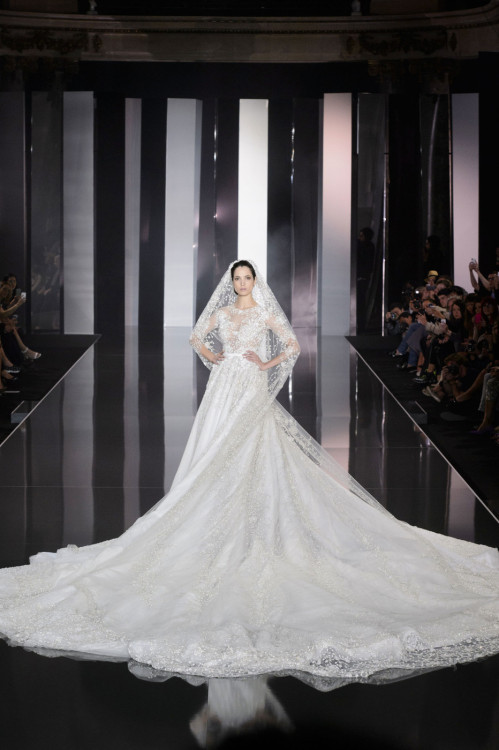 game-of-style:Wedding gown for Margaery Tyrell - Ralph & Russo Haute Couture fall 2014