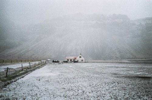 jacindaelena:  Iceland by Anna Garcia