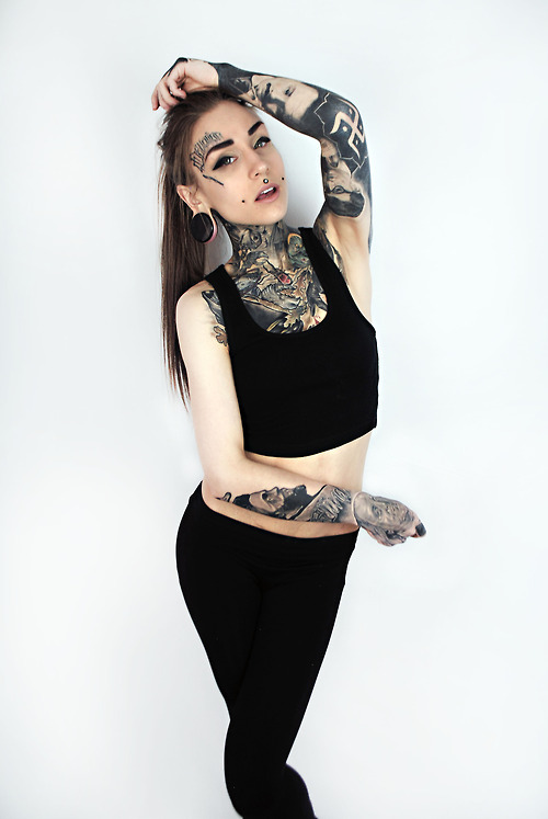 theinkfactory:  ♤ Monami Frost ♤