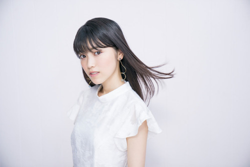 himanji:  【インタビュー】声優・石原夏織、ユニット活動の可愛らしさから一変!?　大人なカッコ良さと本格ダンスで魅せるニューシングル「Ray Rule」