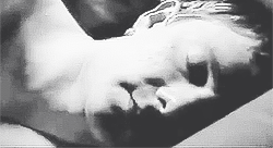 thescienceofobsession:  scullyseviltwin:  bilesandthesourwolf:  Johnlock AU in which