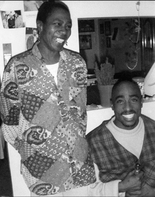 thesoundofoldschool: Happy Birthday Tupac