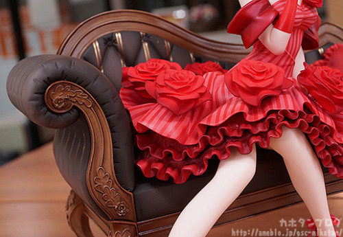 ohnoraptors: 【ご予約受付中】アクアマリンさんアイテム「アイドル皇帝/ネロ」をご紹介♪｜フィギュアメーカー・グッドスマイルカンパニー勤務 『カホタンブログ』