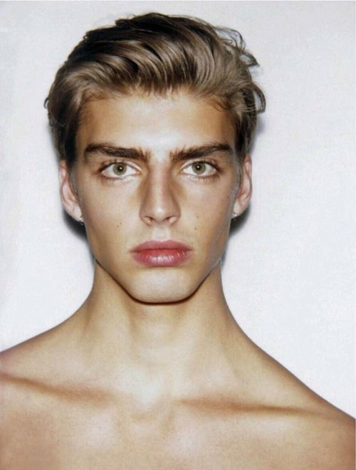 ★ ·.·´¯`·.·★ [ Daan van der Deen ] ★·.·´&