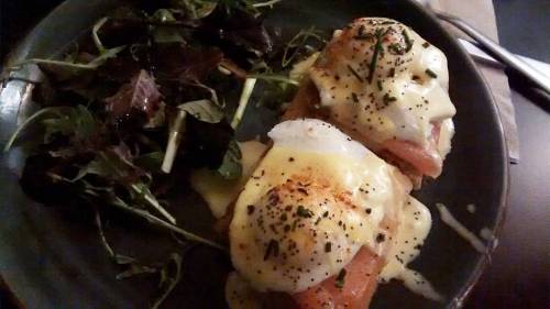 Eggs Hemingway with smoked salmon and greens at @copaseticbarcelona for Valentine&rsquo;s Day , 