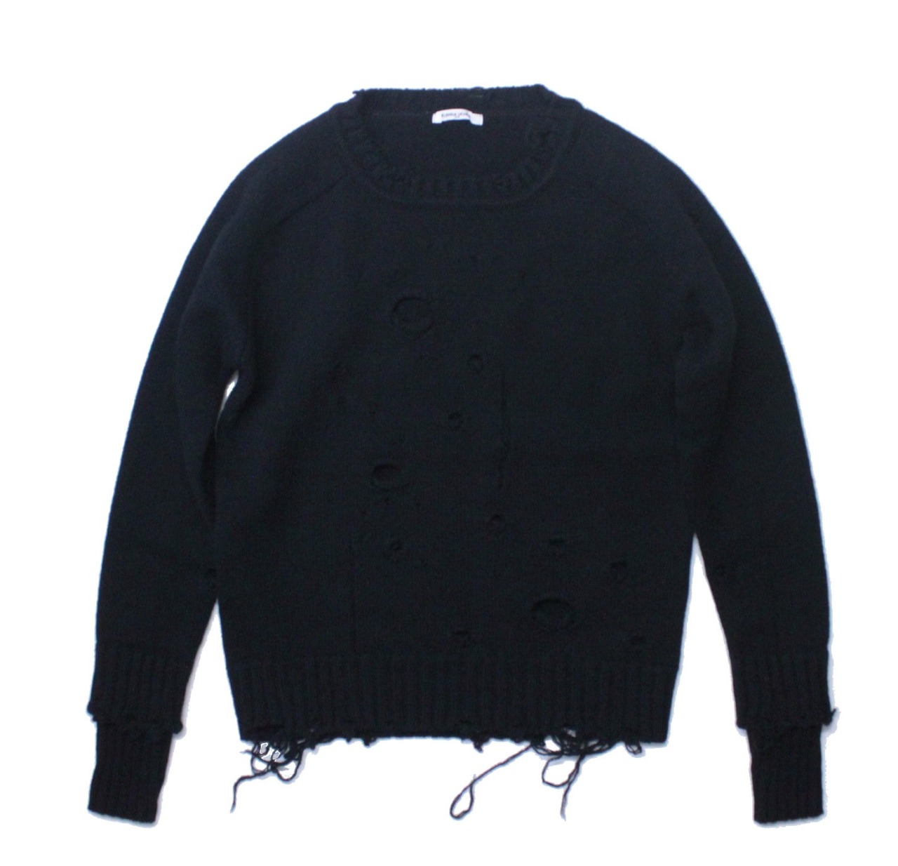 circus-e-boutique:  FUMIKA_UCHIDAFU-C-030DAMAGE KNITcolor. BLACK.price. ¥39,000+tax.