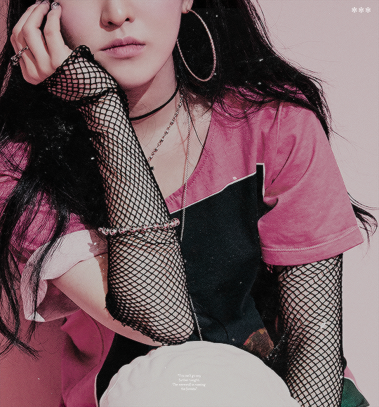 taebaeul:  Red Velvet ‘Bad Boy’ pink teasers