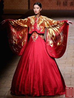 death-by-dior:  peppapigvevo:  China Fashion