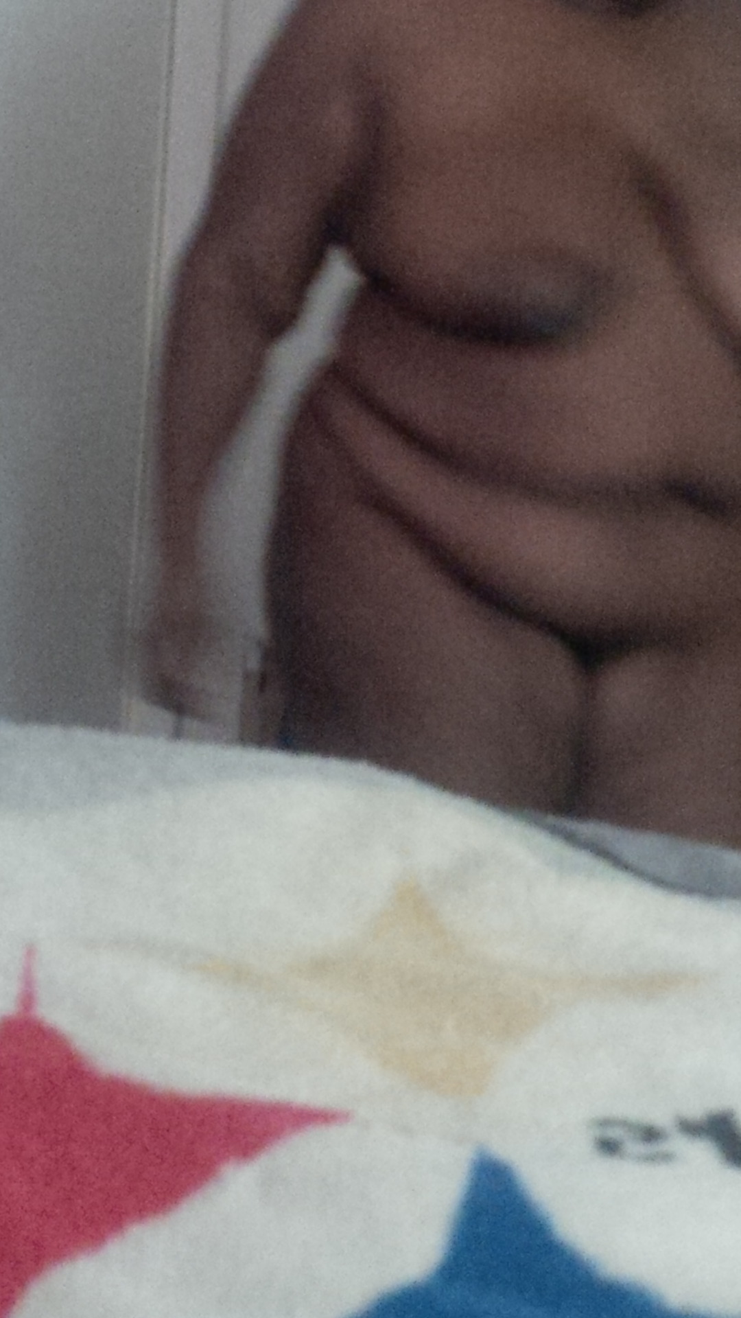 bellylover4life:  Getting ready in the morning is such a belly treat Follow the Belly