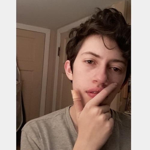 ivoiid:Happy trans day of visibility! from a sleepy gay jewhe/him