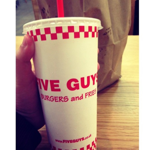 Had my first Five Guys, feel like I have died and gone to heaven Thanks @melissaashlyxo #fiveguys