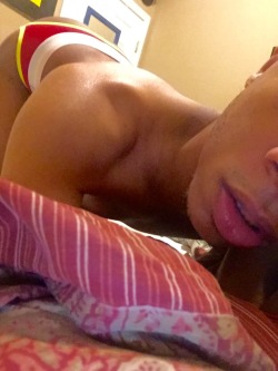 lightskinnedboys:  Pink candy 