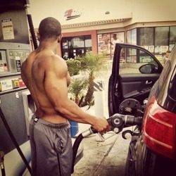 luv2bslappedaround:  autoswagg:  DAMN. http://autoswagg.tumblr.com/archive