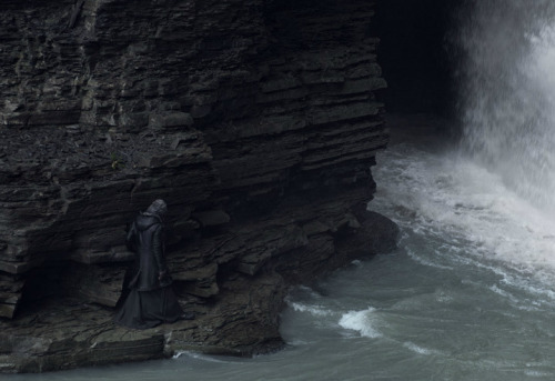 mountainstwin:  Pilgrimage, shot by Xi Sinsong 