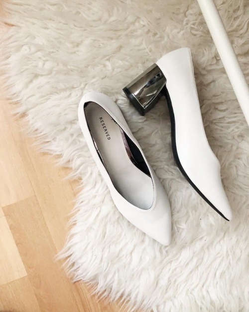 . #shoes #whiteshoes #new #fashion #boots #reserved #store #ootd #silver #silverheels #newin #fashio