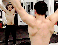 hotfamous-men:  Chris Wood