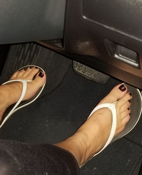cutemandytoes: Driving