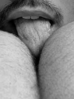FEET, SOCKS, POPPERS, SNEAKERS, HAIRY,CUM EATING