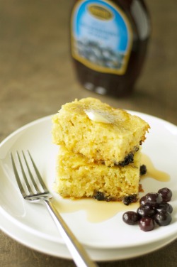 bakeddd:  crockpot blueberry vanilla pancakes