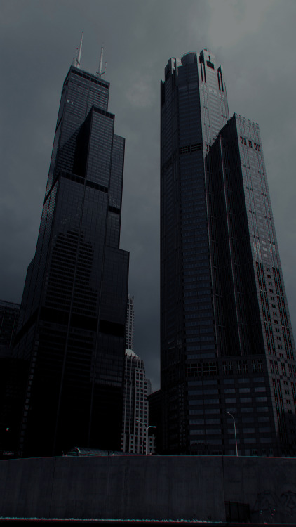 Wilils Tower and 311 South Wacker Drive