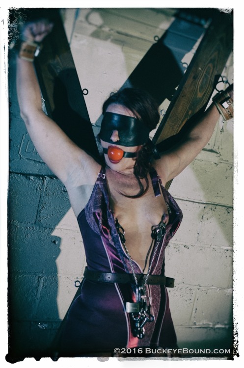 pepalfreyman:@FaythOnFire on the cross and tormented