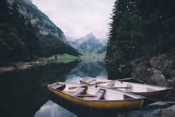 bokehm0n:  Swiss mountain lake