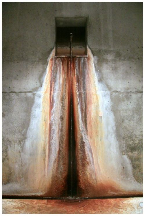 tr-ce: Peter Zumthor | Thermal Vals | rust patterning