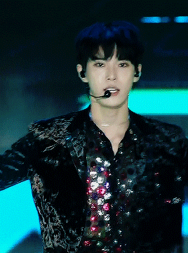 dovounq:[190115] Regular + Simon Says // Doyoung
