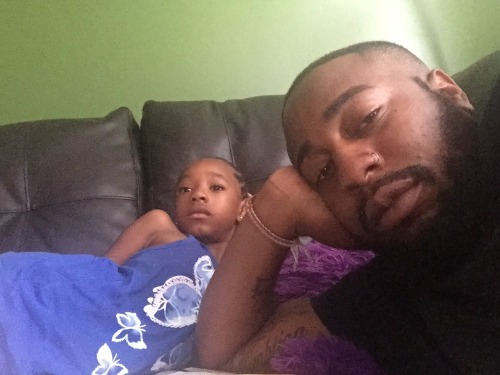 k1ngmello:  Black out Father’s Day style