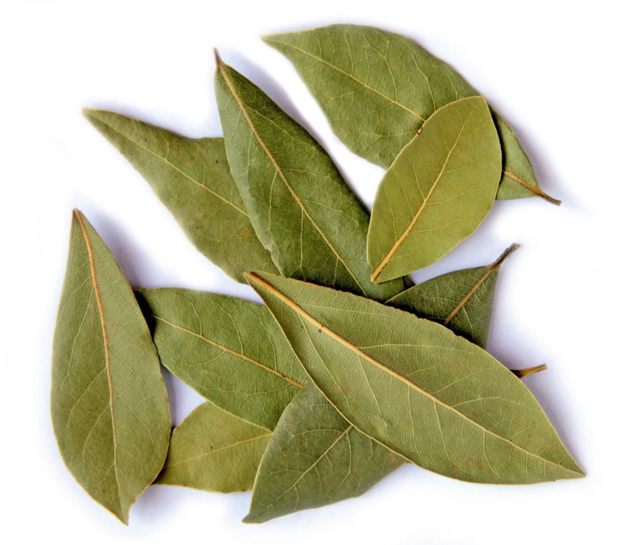 lunar-moonbow:BayBay leaves are a mysterious ingredient for soups and stews (you