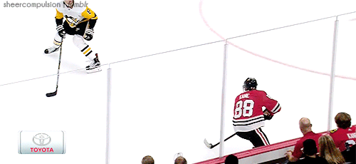 sheercompulsion:October 5, 2017: Patrick Kane scores his first of the night (and his third point so 