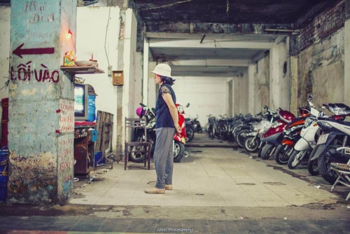 Parking of the hotrel president..this place had a unique athmosphere …#hcmc #saigonsnaps #streetlife #saigon #garelphotography #presidenthotel #vietnamtravel
https://www.instagram.com/p/B4eBA7jh2lj/?igshid=17d7cefenh79p