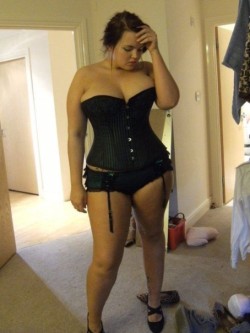 deliciously-curvy:  Find Big Beautiful Women