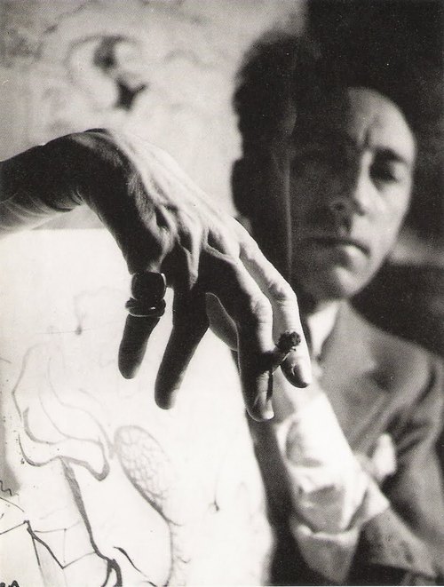 langoaurelian:Jean Cocteau by Andre’ Papillion, 1937. 