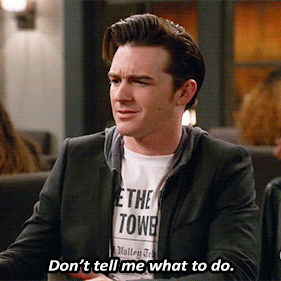 wizardfrenchfries:  Drake &amp; Josh references in Grandfathered (se1ep15)