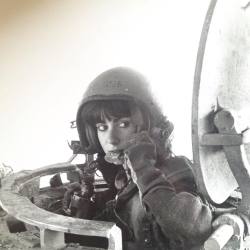 error888:My mother when she was a tank instructor