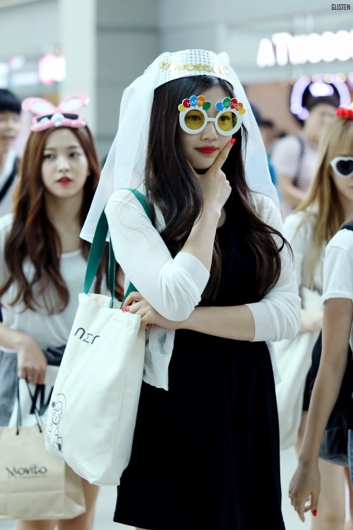 fyeah-redvelvet:GLISTEN | do not edit.