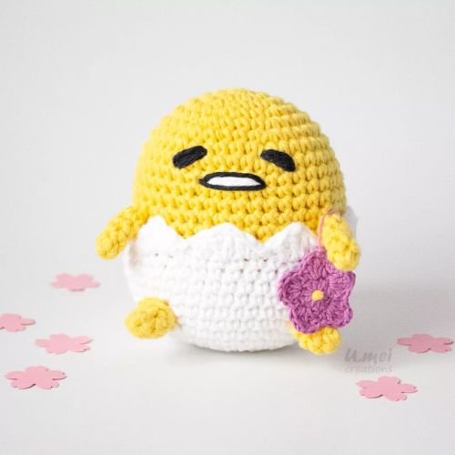 It&rsquo;s a cold snowy day, but here&rsquo;s Gudetama with some flowers - ready for spring 