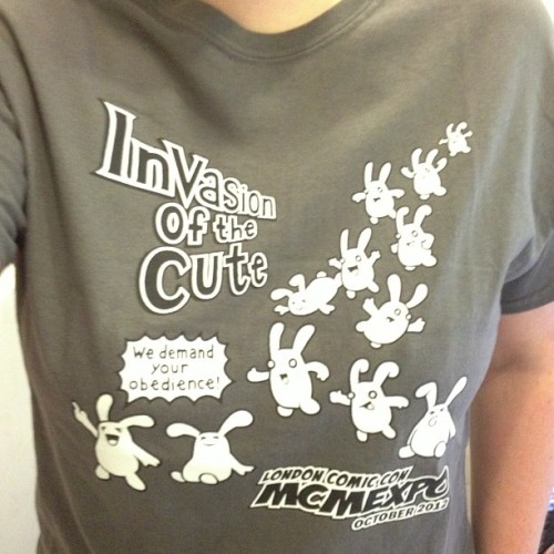 #geekchicsummer Week 6, Day 3: @GenkiGear Week! Today: MCM Expo Tee from 10/13; the bunnies are inva