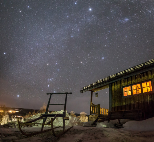 Cabin under the Stars (Tanndalen, Sweden)Image Credit: P-M Hedén (Clear Skies, TWAN)