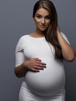 XXX thebeautyofpregnantbellies: photo