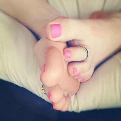 pretty-feet-xxx:  Teen Toes