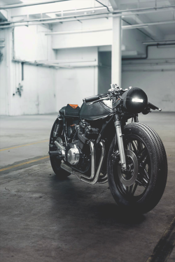 cxx-x: Vehicles // Cafe Racer Style © |