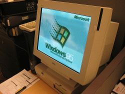 90skidsarethebomb:  Back when Internet Explorer