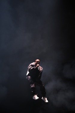 persianvictory:  Kanye West - I want it all