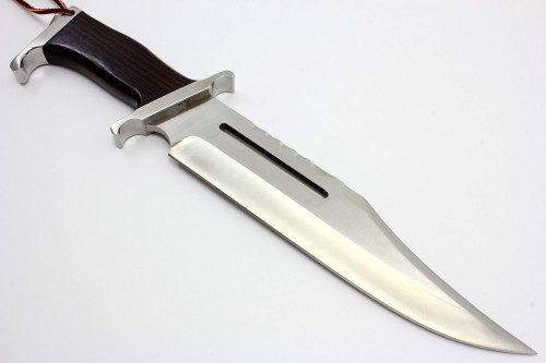 gunrunnerhell:  Gil Hibben Knives - Custom Rambo III #6 of 10   shanedog09